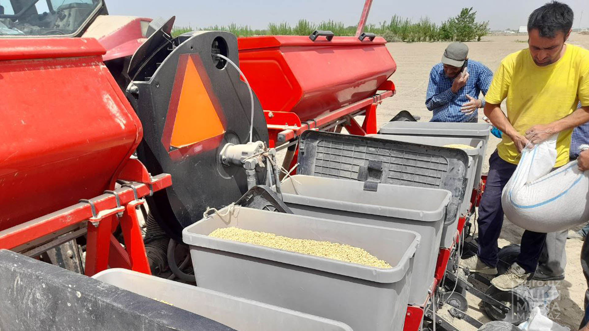 Crop agro uz. Пл Агро. Agro Dobusiya fermer XO'jaligi. Paxta to'qimachilik klasterlari. Qishloq XO'jaligi hodimlari.